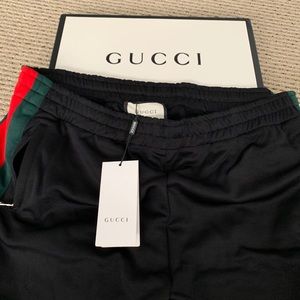 Authentic Men’s Gucci shorts